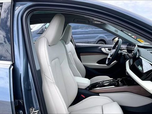 Used 2025 Audi A5 2.0T Premium Plus AWD/4WD image 29
