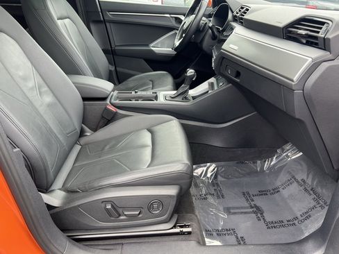 Used 2023 Audi Q3 2.0T Premium image 34