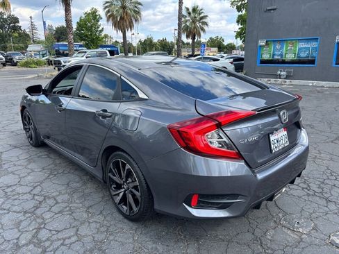 Used 2019 Honda Civic Sport image 7