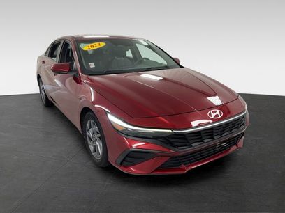 Used 2024 Hyundai Elantra SEL