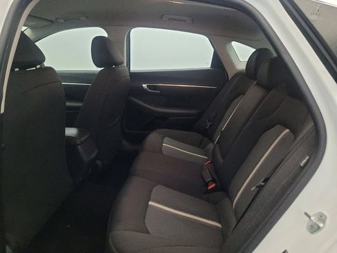 Used 2021 Hyundai Sonata SEL FWD image 18