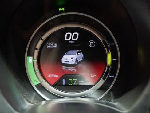 Used 2014 FIAT 500 e image 7