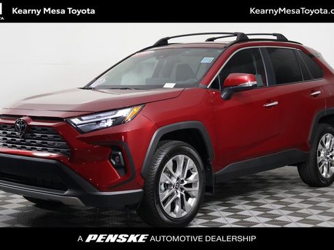 Used 2025 Toyota RAV4 Limited image 1