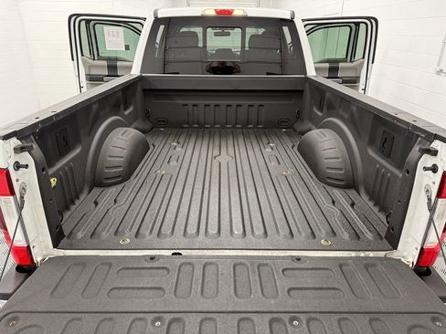 Used 2019 Ford F250 XLT w/ XLT Value Package image 27