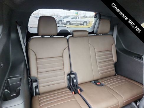 Used 2026 GMC Acadia Denali Ultimate AWD/4WD image 28