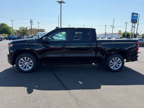 Certified 2022 Chevrolet Silverado 1500 Custom RWD image 6