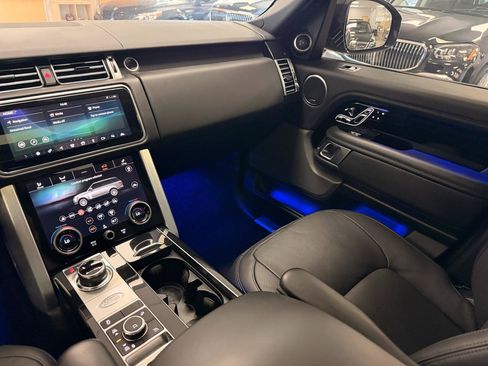 Used 2020 Land Rover Range Rover HSE AWD/4WD image 18