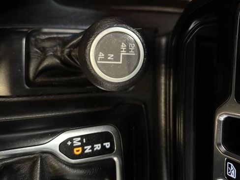 Used 2022 Jeep Gladiator Sport AWD/4WD image 22