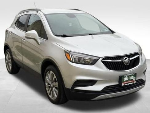 Used 2019 Buick Encore Preferred image 3