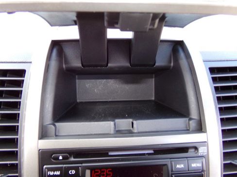Used 2011 Nissan Sentra 2.0 image 36