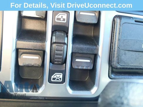 Used 2020 Jeep Wrangler Unlimited Sahara AWD/4WD image 31