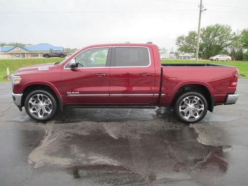Used 2024 RAM 1500 Limited image 11