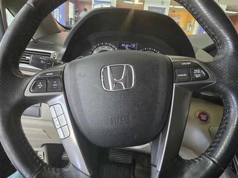 Used 2014 Honda Odyssey EX-L image 18