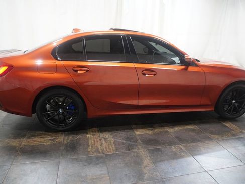 Used 2022 BMW 330i xDrive Sedan w/ Premium Package image 3