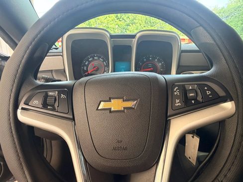 Used 2014 Chevrolet Camaro LS RWD image 14