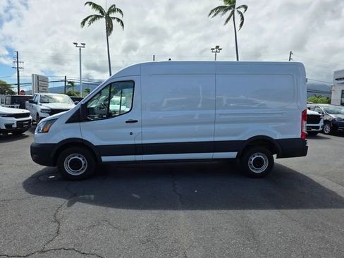 Used 2023 Ford Transit 250 Medium Roof image 4