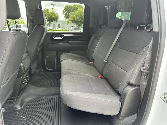 Used 2024 GMC Sierra 2500 SLE w/ SLE Value Package; AWD/4WD image 23