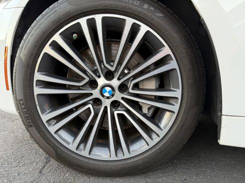 Used 2017 BMW 530i 530i Sedan 4D image 48