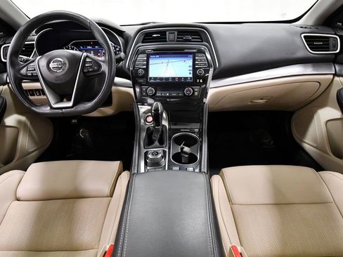 Used 2017 Nissan Maxima 3.5 SL image 3