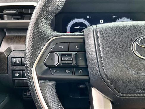 Certified 2024 Toyota Tacoma Limited w/ Limited Package (LT) image 23