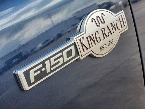 Used 2014 Ford F150 King Ranch w/ King Ranch Luxury Package image 12