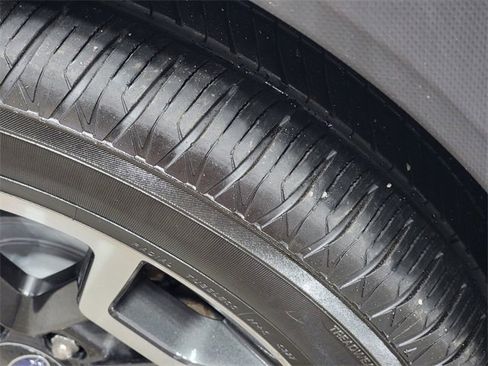 Used 2017 Subaru Crosstrek 2.0i Premium w/ Moonroof Package image 11