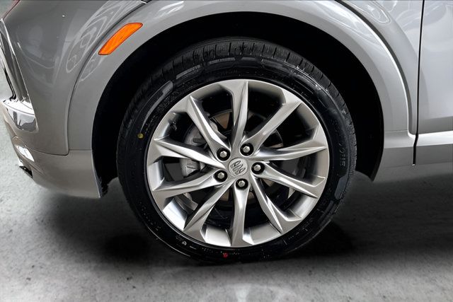 Used 2024 Buick Encore GX Avenir FWD image 29