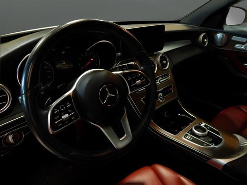 Used 2019 Mercedes-Benz C 300 C 300 image 16