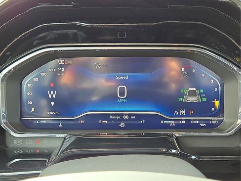 Used 2025 Chevrolet Silverado 1500 LT Trail Boss w/ Convenience Package II image 26