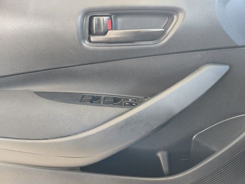Used 2023 Toyota Corolla LE FWD image 17