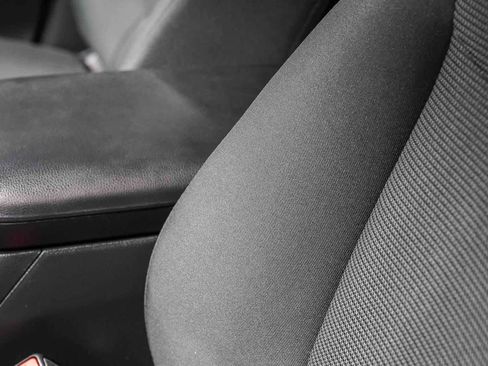 Certified 2023 Toyota RAV4 LE FWD image 20