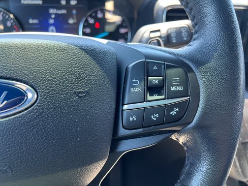 Used 2020 Ford Explorer XLT w/ Equipment Group 202A AWD/4WD image 20