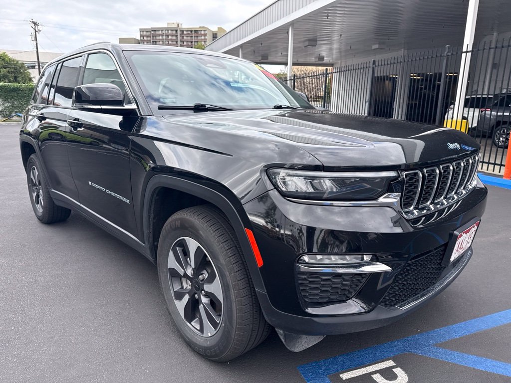 Used 2024 Jeep Grand Cherokee Limited 4xe AWD/4WD image 6