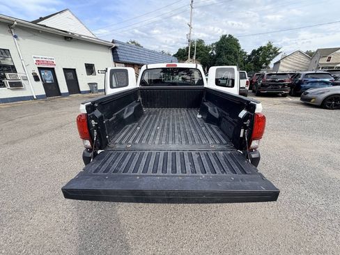 Used 2019 Toyota Tacoma SR RWD image 62