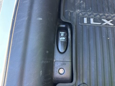 Used 2022 Acura ILX image 13