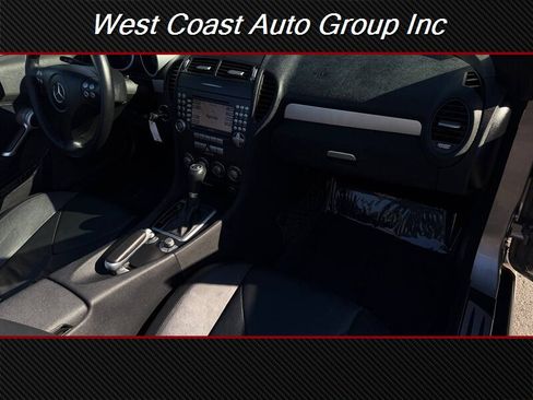 Used 2006 Mercedes-Benz SLK 280 w/ Entertainment Pkg image 14