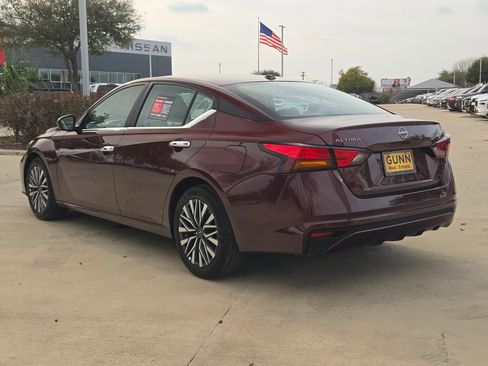 Certified 2025 Nissan Altima 2.5 SV image 5