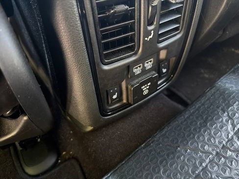 Used 2022 Dodge Durango GT RWD image 13