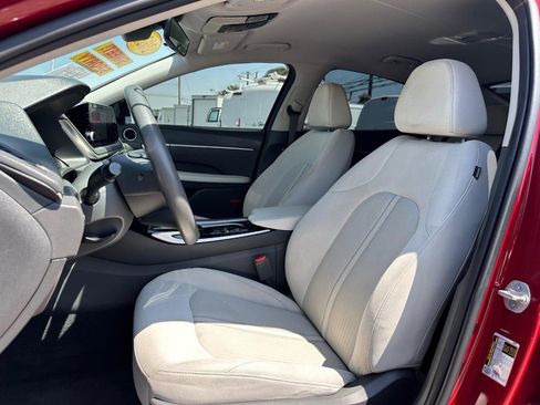 Used 2023 Hyundai Sonata SEL image 18