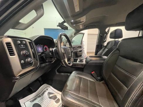 Used 2015 GMC Sierra 1500 SLE w/ SLE Value Package image 10