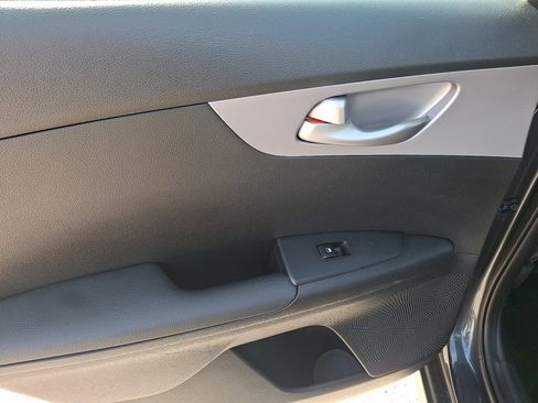 Used 2024 Kia Forte LXS FWD image 18