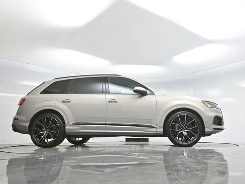 Used 2023 Audi Q7 3.0T Prestige w/ Prestige Package AWD/4WD image 70