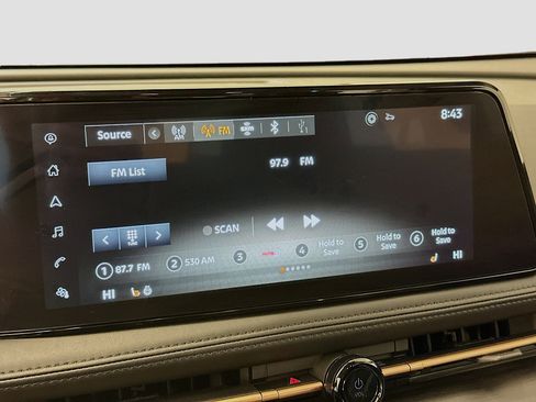 Used 2024 Nissan Ariya AWD image 21