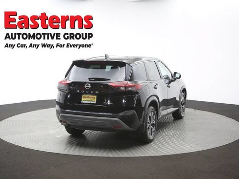 Used 2023 Nissan Rogue SV AWD/4WD image 35