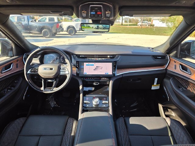 New 2027 Jeep Grand Cherokee Summit AWD/4WD image 21