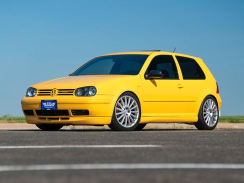 Used 2003 Volkswagen Golf 20th Anniversary FWD image 10