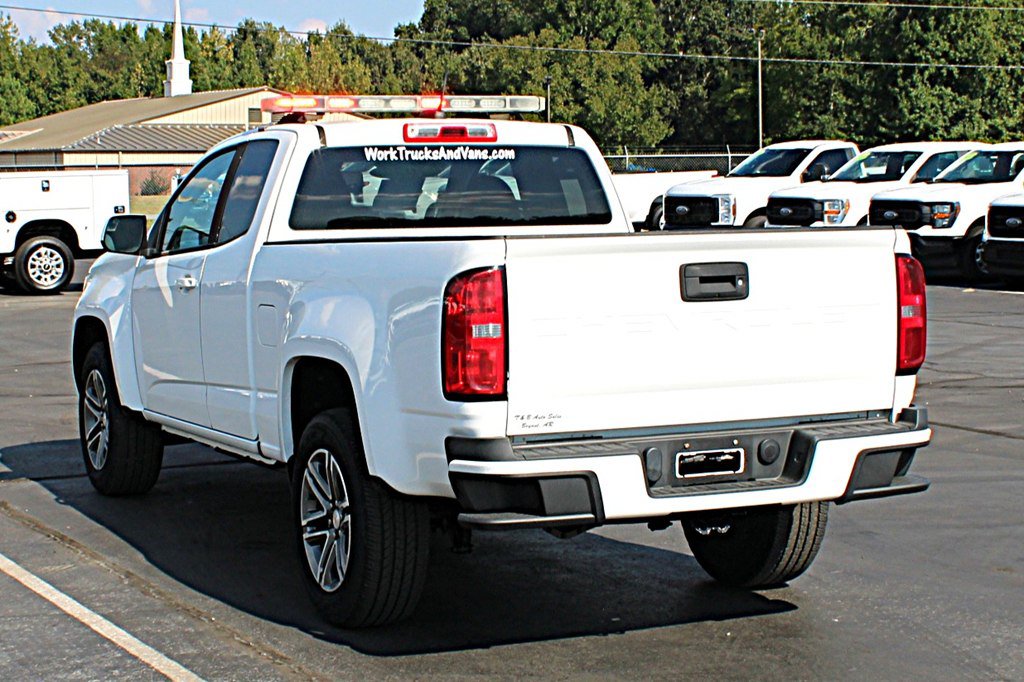 Used 2022 Chevrolet Colorado W/T w/ Custom Special Edition AWD/4WD image 4