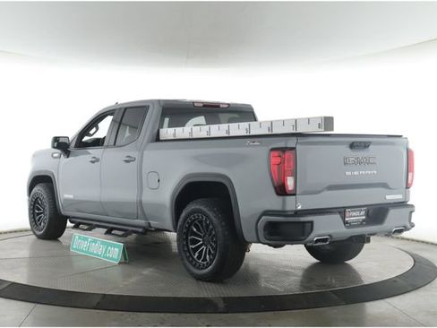 Used 2024 GMC Sierra 1500 Elevation w/ LPO, Elevation Black Package AWD/4WD image 8