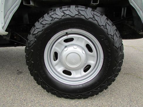 Used 2019 Ford F250 XL w/ Power Equipment Group image 11