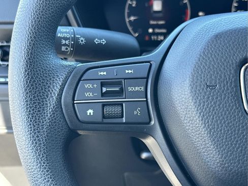 Certified 2025 Honda CR-V EX image 14